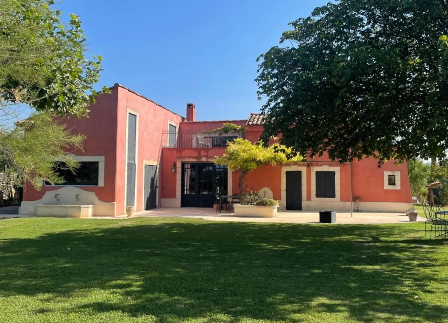 Villa Avec Pool House Au Coeur Des Vignes - Luberon La Tour-dʼAigues 0*,